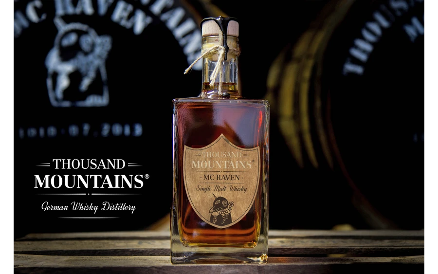 Whisky Flasche Whisky der Sauerländer Edelbrennerei