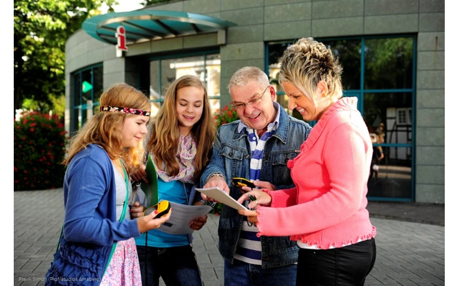 Geo-Caching ist die moderne Form der Schnitzeljagd und ein Spaß für Alt und Jung. Zwei Touren haben wir für Bad Sassendorf ausgearbeitet.