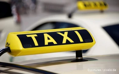 Weiterfahrt mit dem Taxi
