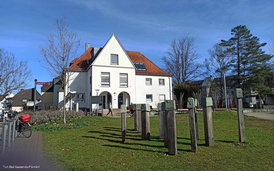 Stelen-Kunstwerk "50 Jahre Großgemeinde Bad Sassendorf"