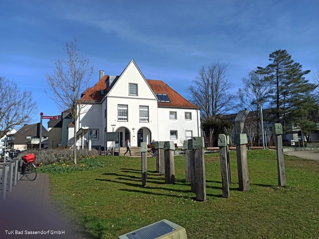 Stelen-Kunstwerk "50 Jahre Großgemeinde Bad Sassendorf"